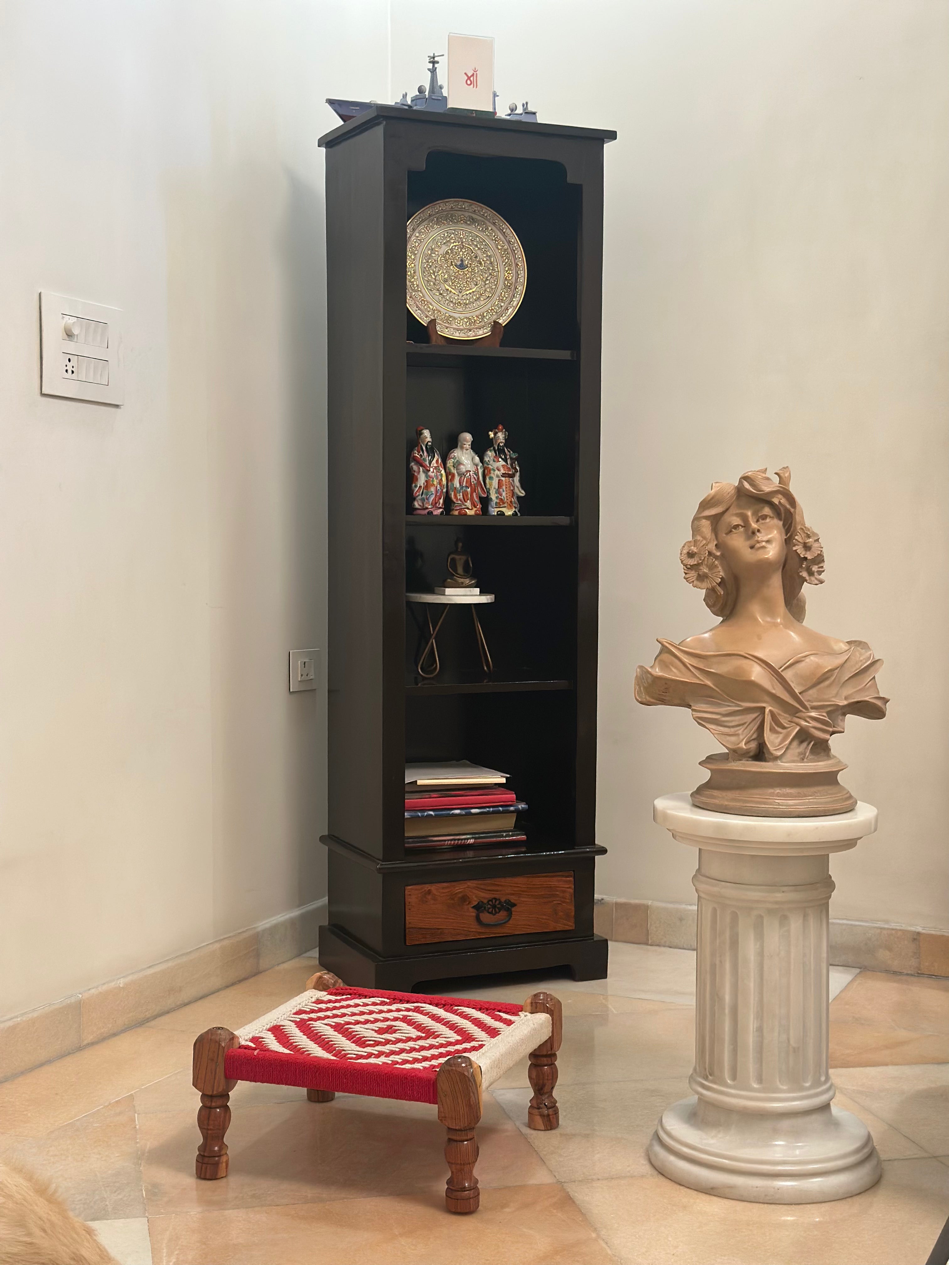 Miniature Wooden Dori knitted Pet Bedding